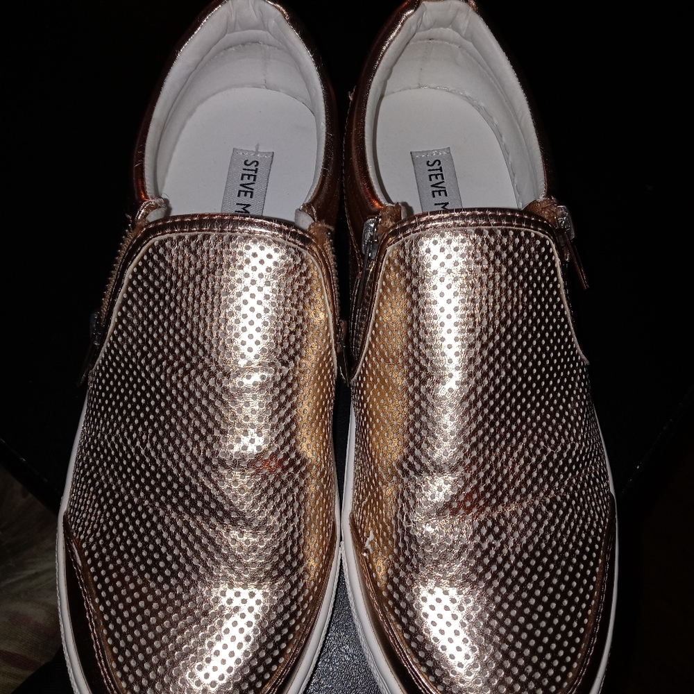 Steve Madden Sneakers 9.5 b